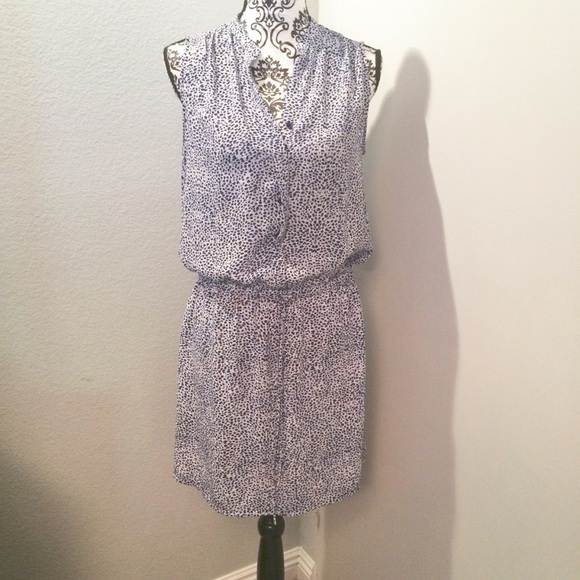 Hilary Radley Dresses & Skirts - Hilary Radley Sleeveless Dress